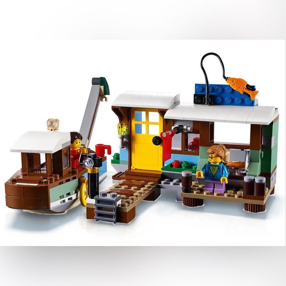 NWT *Retired Set* 2019 LEGO CREATOR: Riverside Houseboat (31093) - Picture 5 of 7